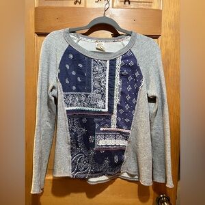 One September light sweater